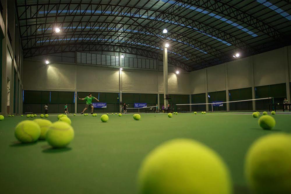 מלון האט יאי Ac Sportcenter מראה חיצוני תמונה